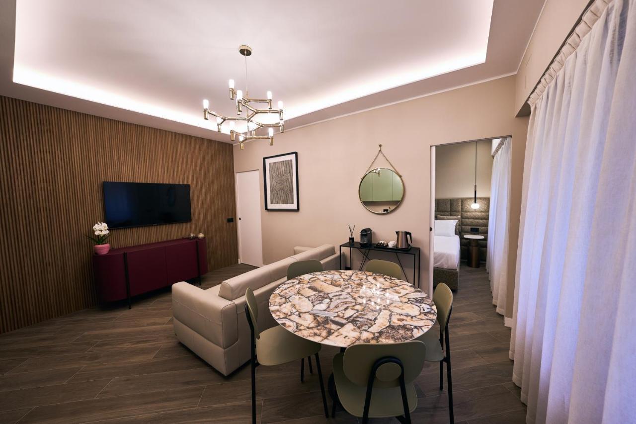 Luxury & Central Apartment Milão Exterior foto
